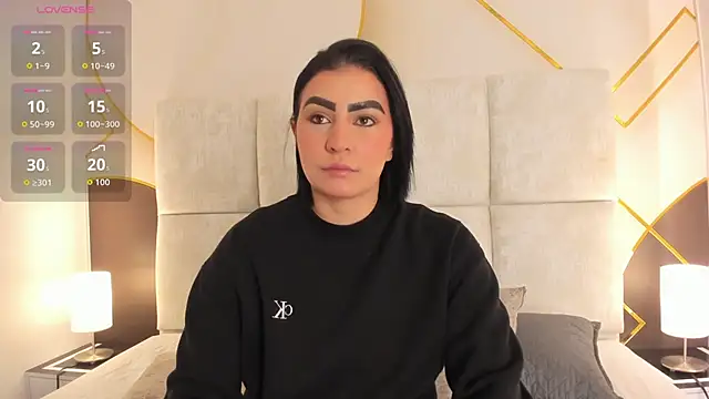 caroo giraldo   online show from April 6, 12:28 pm