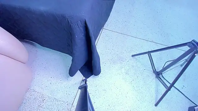 dulce 34 online show from April 7, 8:55 pm