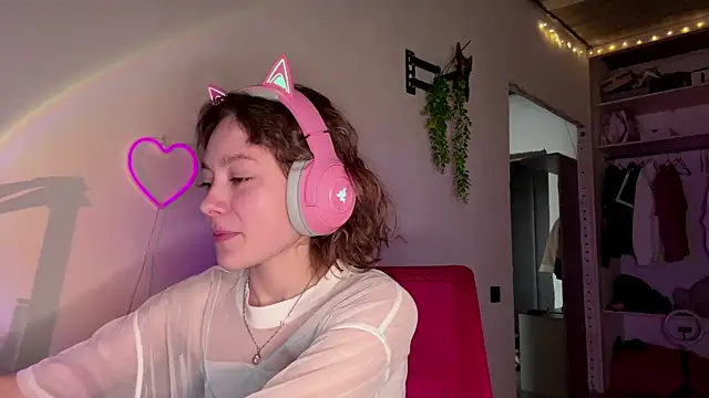 SlunkRear online show from April 7, 10:12 pm