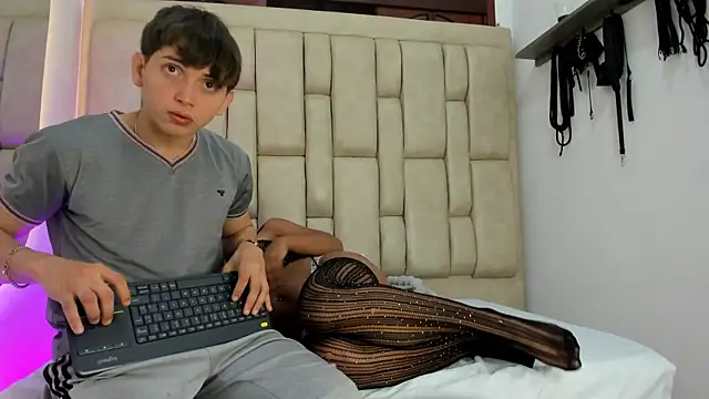 NaughtyVibes OS online show from July 15, 7:51 pm