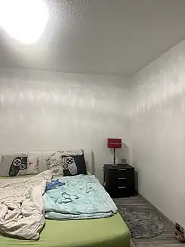 Laura-Loveyou online show from March 3, 11:11 pm