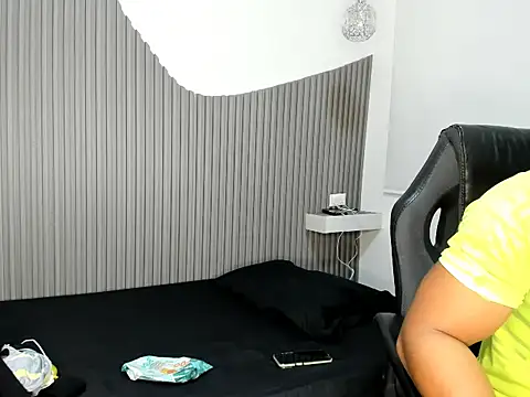 Rose blonde   online show from June 4, 3:12 am