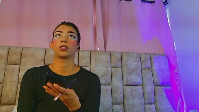 MelanyStone  online show from March 17, 1:59 pm