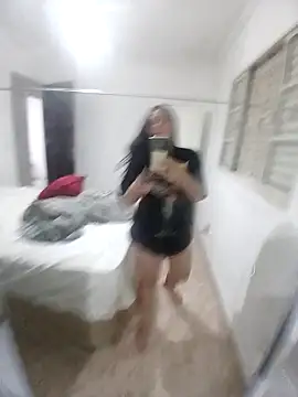 luamel2126 online show from February 11, 1:31 am