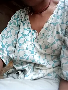 Desi Couple P online show from May 15, 10:56 pm