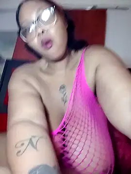 ShantelBootyBoobs online show from March 9, 6:27 am