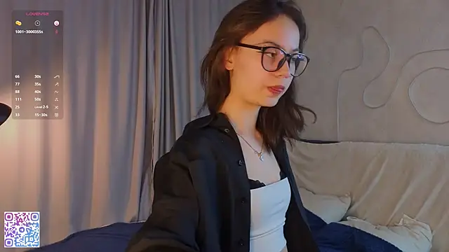 BeatrisRosel online show from April 13, 7:03 pm