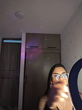 sensual muse online show from February 21, 9:10 am