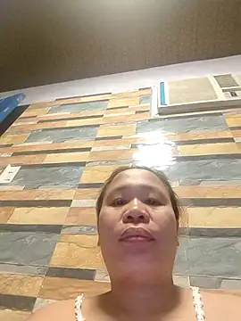 squirtshantal online show from March 5, 12:56 pm