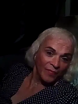 dustbunny64 online show from June 13, 4:10 am