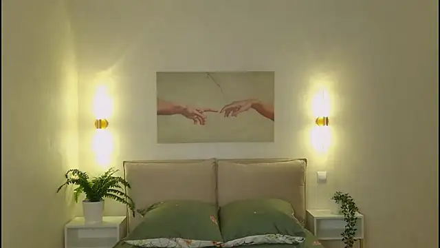 MellyAlfaay online show from February 25, 1:42 pm