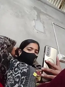 tanisha-me online show from February 17, 4:23 am