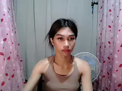 katrina bigcock69 online show from April 9, 11:59 am