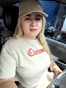 violet-grey online show from March 24, 4:34 pm