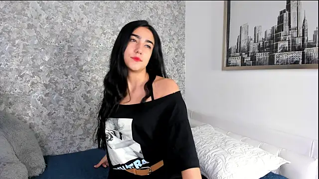 Anika H online show from April 4, 12:04 pm