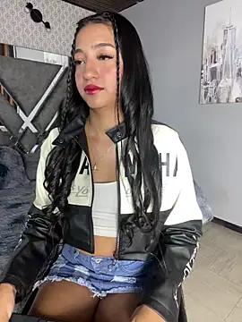 Daniela Pink online show from February 16, 1:11 pm