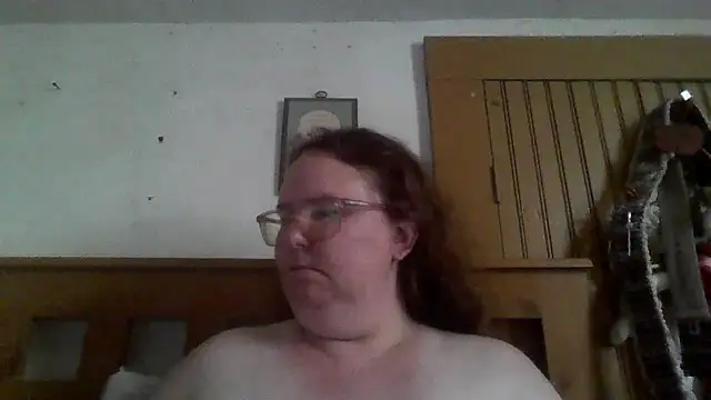 naughty queen1 online show from May 18, 8:48 pm