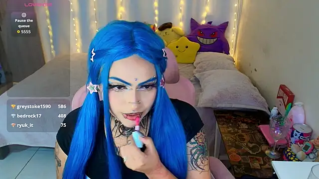 maliciaXpoison online show from April 8, 5:42 am