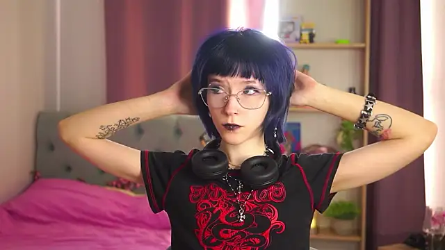 Cyber psych0 online show from March 15, 1:35 pm