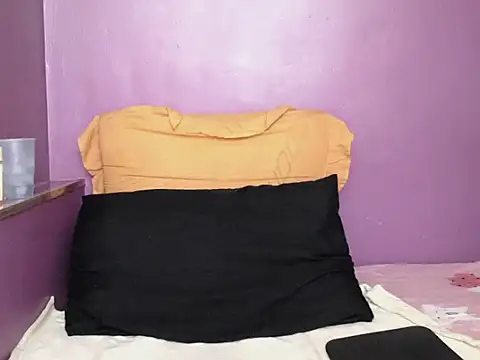 indianicon23 online show from April 11, 6:30 am