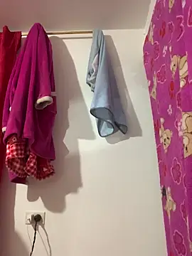 Emily-Fire online show from March 7, 9:33 pm