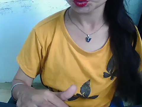 Hotsurbhi online show from March 7, 5:25 am