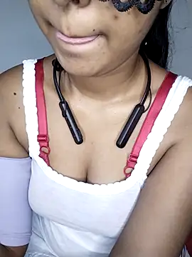 ASHANYA JAYASOORIYA online show from March 6, 6:08 am