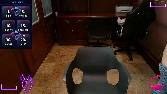 MoriahStorm online show from February 18, 12:59 pm