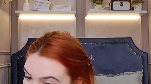 Melanie Stouns online show from April 1, 3:42 pm