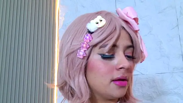 DulceQueen1 online show from February 28, 1:10 pm