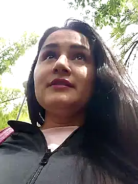 yissela92 online show from February 23, 7:02 pm