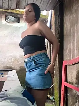 DulceCaroX online show from April 15, 8:09 pm