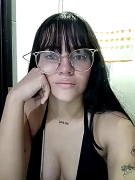 sara cute so online show from February 24, 2:55 am