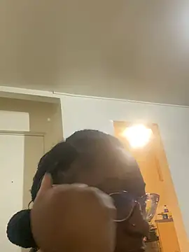 Sinfulwaterfalls online show from April 1, 9:34 pm