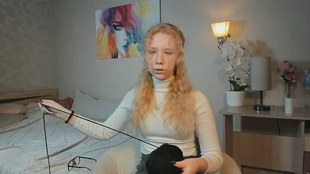 AmalElway online show from March 3, 11:05 am