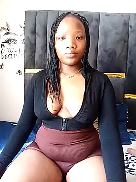 Divine Beautyxx online show from April 12, 8:28 am