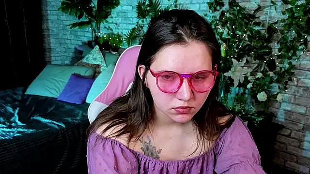 Penny  Love online show from March 12, 1:14 pm