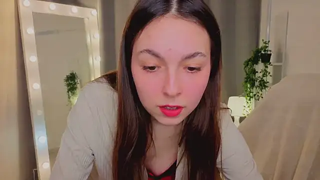 BellaThery online show from March 11, 5:33 am