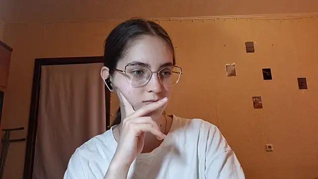 Katelemon online show from July 2, 11:16 am