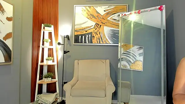 cailing  online show from March 10, 11:14 am