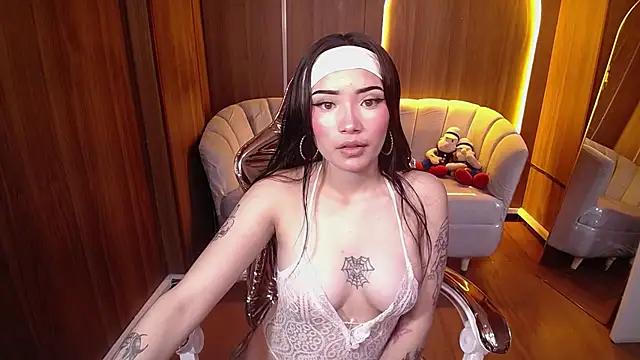 Daphne nicole b online show from March 17, 12:53 pm