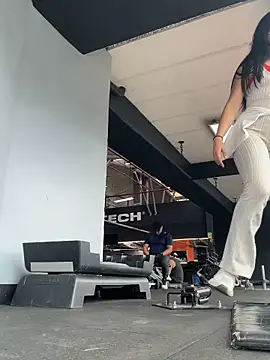 susi chimm online show from March 27, 3:24 pm