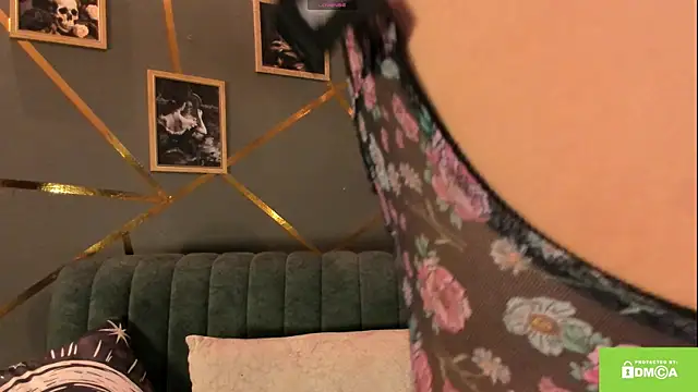 Esmeralda16 online show from April 19, 8:00 pm