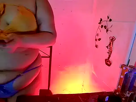 MistressMileenaMiami online show from February 25, 8:18 pm