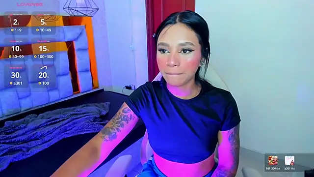 miiaboss  online show from April 15, 12:17 pm