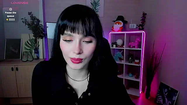 demetra   online show from March 18, 8:30 am