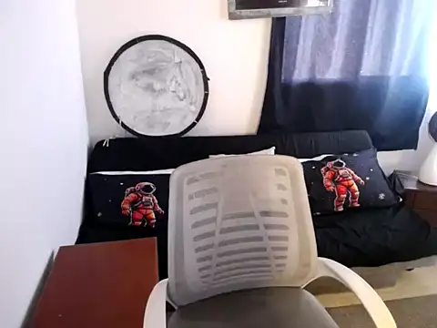 Nerea Boolsara8 online show from April 4, 9:46 pm