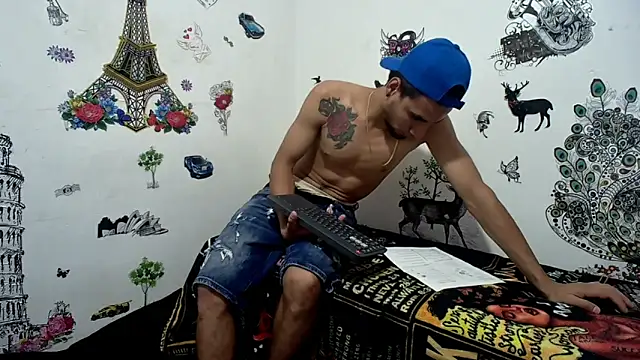 Couplesweethot online show from March 24, 1:22 am