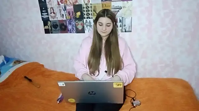 JanineThielman online show from April 9, 12:43 pm