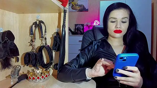 KristiTopxx online show from February 27, 10:20 pm